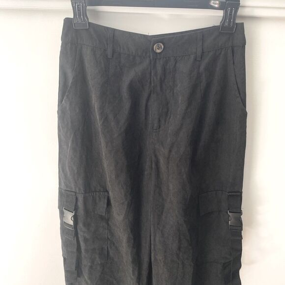 NWT Pretty Little Thing Buckle Cargo Pants Womens 6 Streetwear Skater Urban Y2K - Picture 4 of 13
